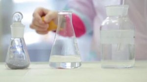 ... Почему горячая вода Замерзает быстрее холодной....