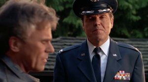 Звёздные врата: ЗВ-1 3 сезон 18 серия «Оттенки серого» (сериал, 2000)