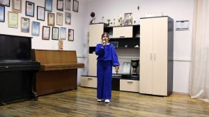 936. Клян Николь, г. Шебекино. Учись держать удар (А. Ольханский  И. Лучина)