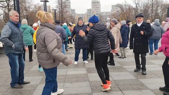 16 НОЯБРЯ 2025 ТЕЩА ДАЙ НА МАШИНУ! #kharkiv смотреть онлайн