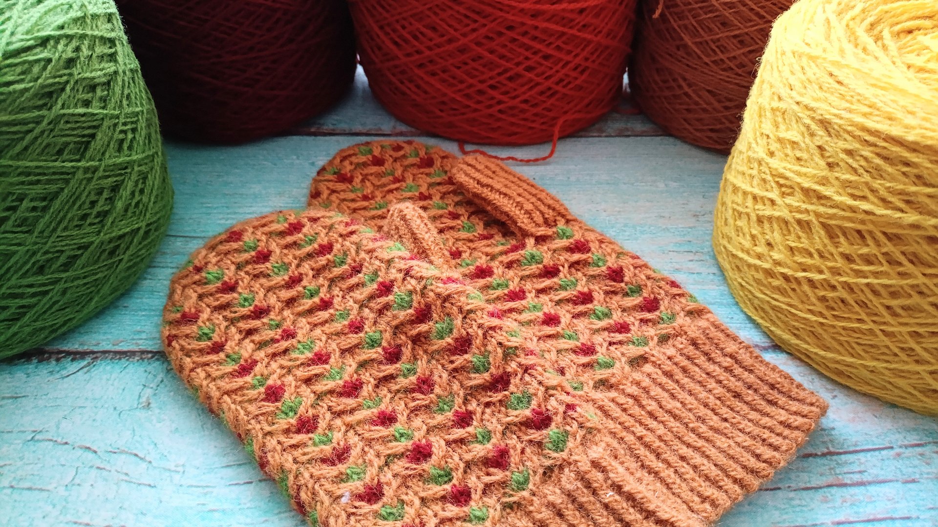 Что связано за неделю / варежки ленивым жаккардом / сумочка / домики смотреть онлайн