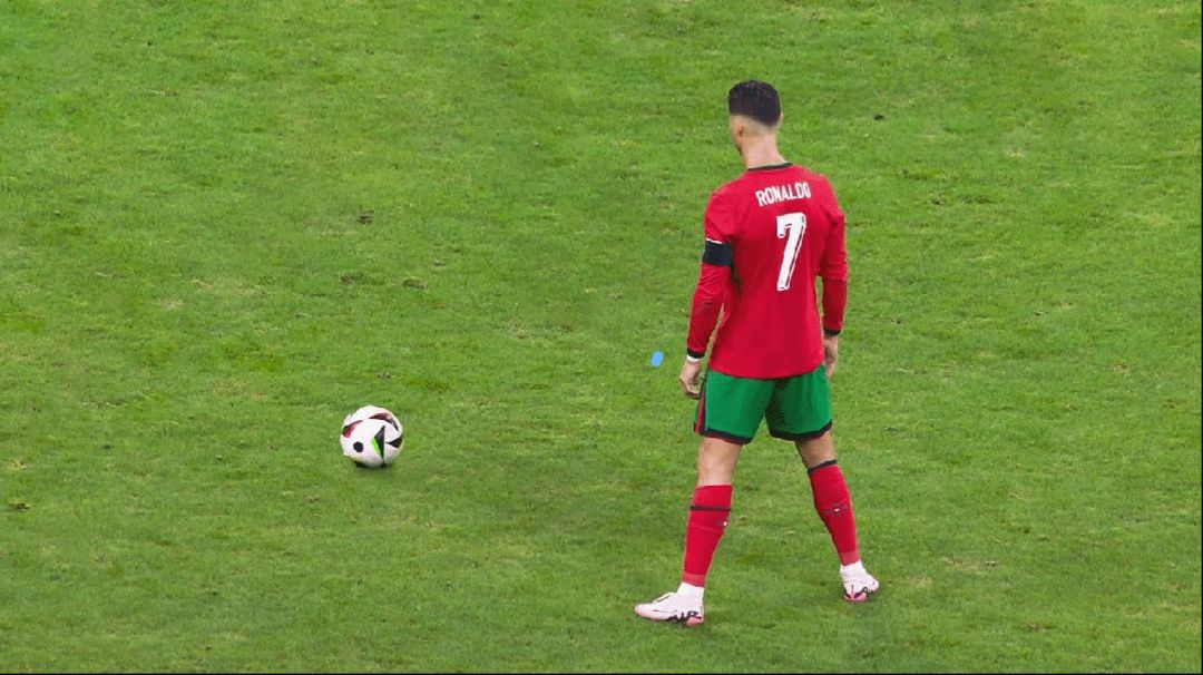 100 САМЫХ ЛЕГЕНДАРНЫХ ГОЛОВ КРИШТЬЯНУ смотреть онлайн