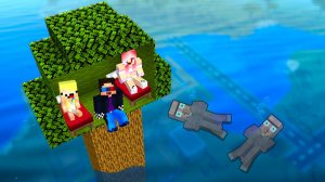 🌊🌳ПОСТРОИЛИ ДОМ НА ДЕРЕВЕ ПРОТИВ ЦУНАМИ В МАЙНКРАФТ! ШЕДИ ЛЕСКА И НУБИК MINECRAFT