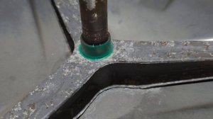 Ремонт стиральной машины, замена подшипников, наваривание вала медью.mp4