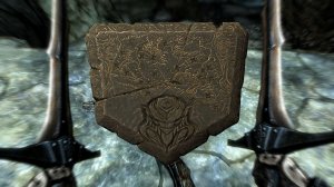 СКАЙРИМ ПРИНЕСТИ СКРИЖАЛЬ ДРАКОНИЙ КАМЕНЬ