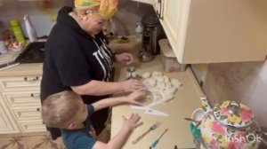 16-11-2025 ПОЖАРИЛИ СЫРНИКИ И СНОВА В ГОСТИ😀/жизнь здесь и сейчас ❤️❤️❤️