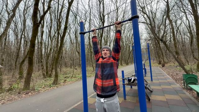 К ЛЕТУ 26 ГОДА БУДУ ПОДТЯГИВАТЬСЯ РАЗ 50