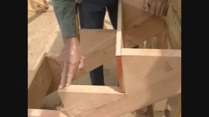 Лестница в доме Лари Хон