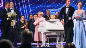 Концерт ко дню рождения Александры Пахмутовой смотрите 16.11.25 на 1 канале в 18.45