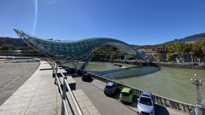 Тбилиси. Мост дружбы.