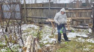 Отшельником в тайге бичую.