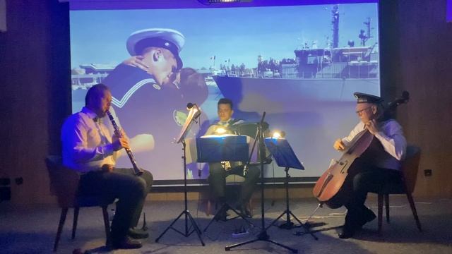 Трио «Ощущения» Trio Sensations Г.Манчини Meglia Stasera G.Manchini It Had Better Be Tonight смотреть онлайн