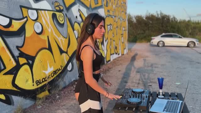 Lisa Marty  Some rave mix. Melodic Techno & Indie Dance