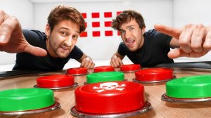 Выбери правильную кнопку, чтобы выжить! (Я ошибся...)