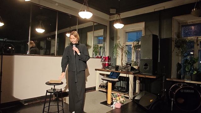 Анна Сеничева - Говорят, что я пишу не плохую прозу (Я не сложная, я многоэтажная)