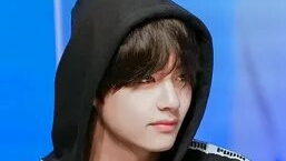 ✨Тэхён в аэропорту:Его одежда сломала Интернет! ✈️✨