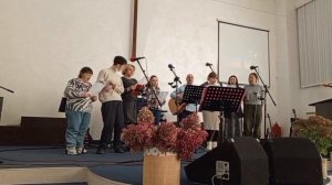 Спели домашней группой. (Домашка) ЗА ВСЁ ТЕБЯ БЛАГОДАРЮ 16.11.25. (Дежурили на кухне в церкви)