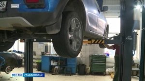 Погода продолжает радовать ставропольцев теплом, но водителям стоит подумать о смене резины