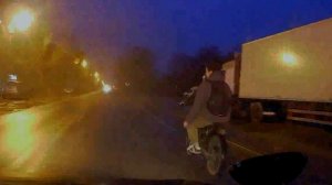 Воронеж : Мопедисты-камикадзе...