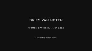 Показ женской коллекции Dries Van Noten весна-лето 2022