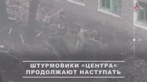 Кадры боевой работы 5-й омсбр ГрВ «Центр» в районе н.п. Димитров