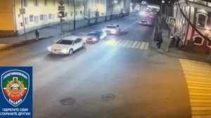 ДТП в Казани "Пешеходов спас дорожный знак"