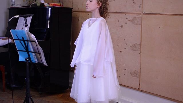 Родина, (Вижу чудное приволье) - исполняет Настя Баранова