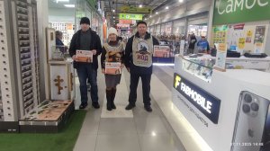 07.11.2025 НОД-Хабаровск: СТОП МАЙДАН!!! (903) Сбор подписей в ТРЦ Стрелка (+94 Истцы)