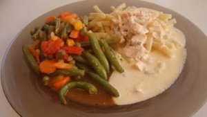 Макароны, сливочный соус с сёмгой. Маринкины творинки. Всем МИРА и Добра!