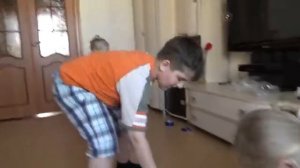 ВЛОГ Едем в гости к родственникам Заехали в сад проверить рабочих [get.gt]