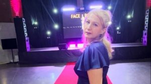 Звездный корпоратив нашей студии. Я в синем... если что)