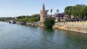 Река Гвадалквивир в Севилье