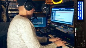 Korg Wavestation Classic 90s Digital Synth Power