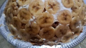 Пряничный торт с бананами, прекрасный вариант  десерта без выпечки