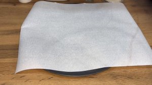 Домашняя вкусная пицца на в меру пышном тесте