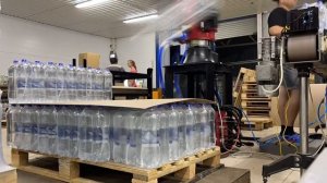 Робот складывает продукцию на паллету таймлапс #роботизация