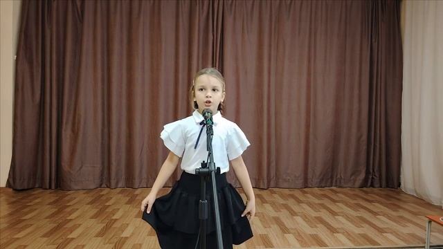 Праздник 1 сентября Коробейникова Алина 6 лет