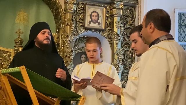 Фрагмент (103 Псалма) в исполнении Грузинских гостей и мужского хора из города Гори (Грузия). смотреть онлайн