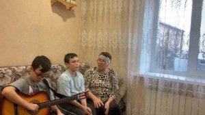 IMG_9407 Внук , исполняет домашнюю работу.