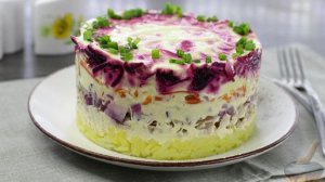 Ей шуба тоже идёт. САЛАТ "КУРИЦА ПОД ШУБОЙ"