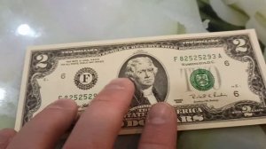 Двухдолларовая купюра США -  банкнота финансового счастья