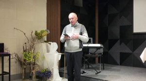 В нашей жизни, где столько труда и усталости