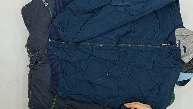 Куртки зимние брендовые  секонд оптом 11 пак