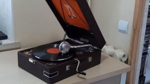 Патефон Дружба, 1953-54 год.