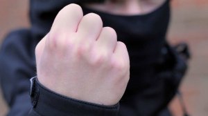 Четверо подростков избили девочку в Макеевке