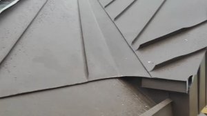 Надстенный желоб ,ендова, примыкание.