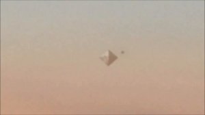 Пирамида Над Коста-Рикой