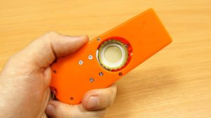 Открывашка стреляющая крышками!