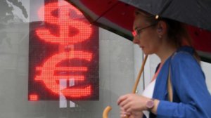 Минфин готов ослабить валютный контроль над зарубежными "дочками" банков РФ