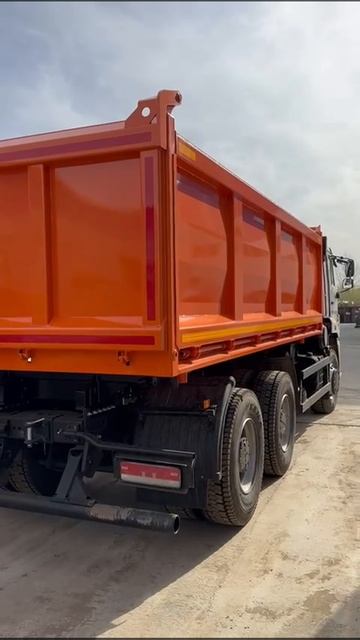 Изготовили самосвал КАМАЗ 6520 с трехсторонней разгрузкой... смотреть онлайн